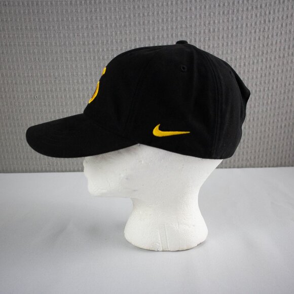 Nike Embroidered "6" Strapback Hat - Picture 6 of 8